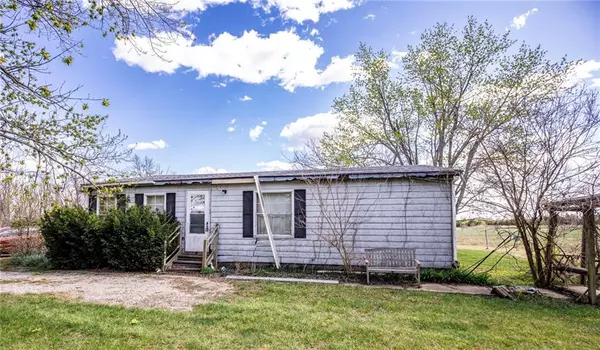26045 W 343rd ST, Paola, KS 66071