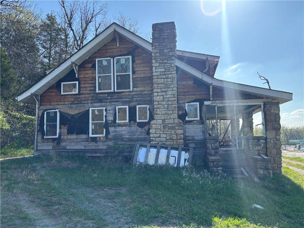 Kansas City, KS 66111,10648 Kaw DR