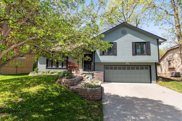 5812 N Indiana AVE, Kansas City, MO 64119