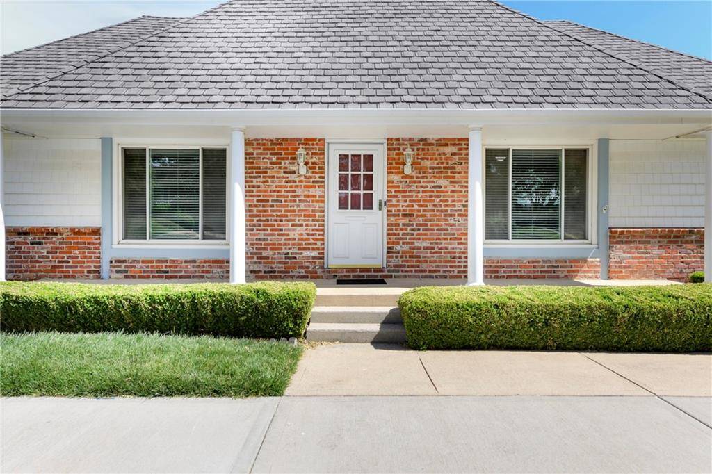Overland Park, KS 66210,13302 W 113th ST