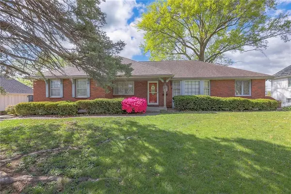 14513 Covington RD, Independence, MO 64055