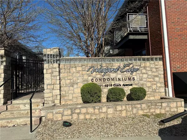 4209 Clark AVE #4209-4, Kansas City, MO 64111
