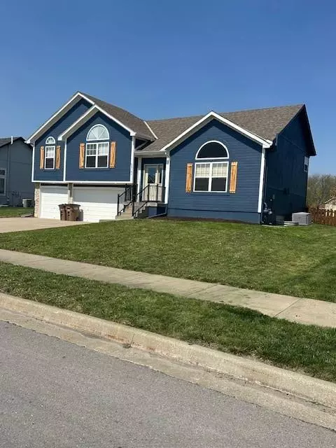 Raymore, MO 64083,2184 E Sierra DR