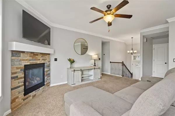 Liberty, MO 64068,125 Johnson RD