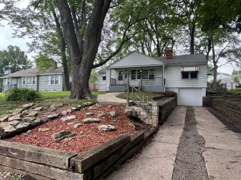 3705 S NORWOOD AVE, Independence, MO 64052