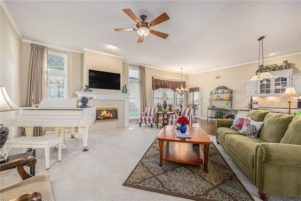 Leawood, KS 66224,2645 W 137th TER