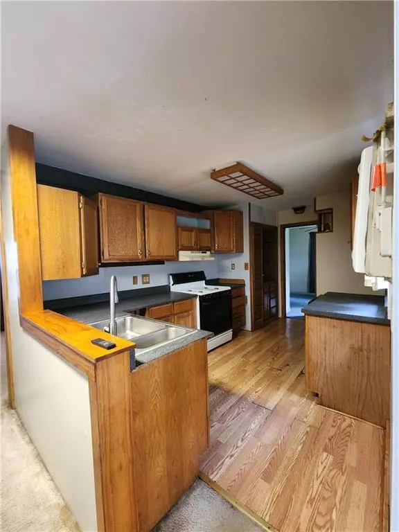 Kansas City, MO 64117,5215 NE 46th ST