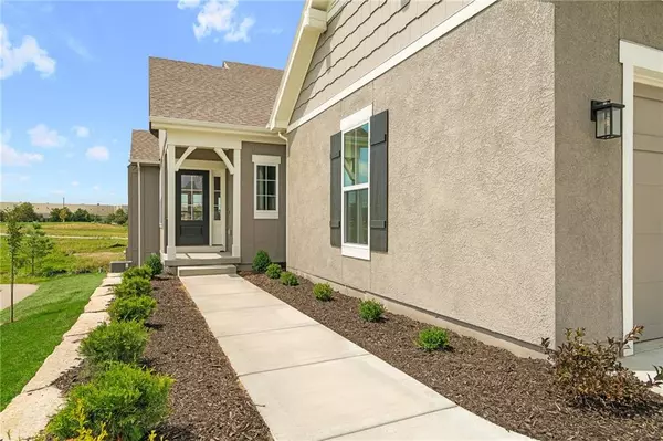Lenexa, KS 66220,8268 Aurora ST