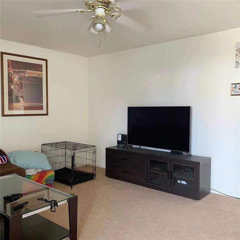 Knobnoster, MO 65336,119 SE 1171 RD
