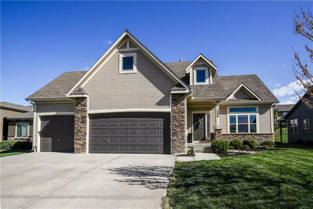 Raymore, MO 64083,1308 MISSION DR