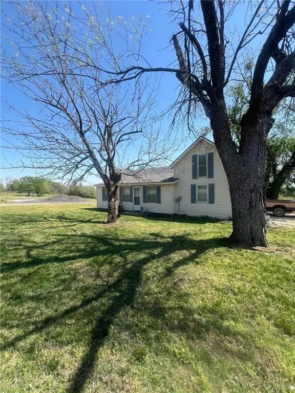 Columbus, KS 66725,7087 10th ST