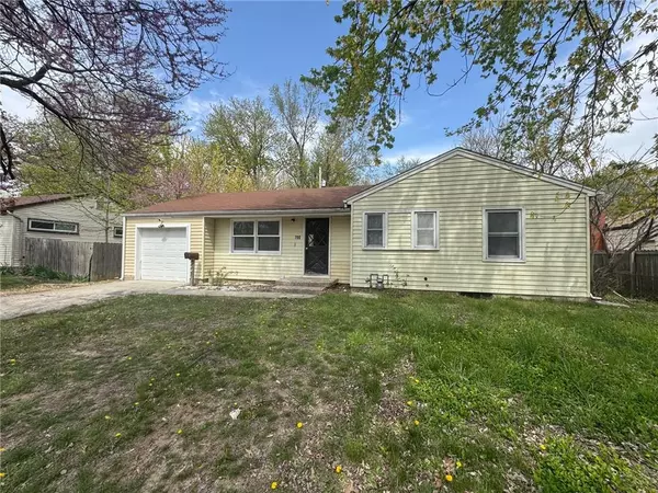 700 W 28th ST, Independence, MO 64050