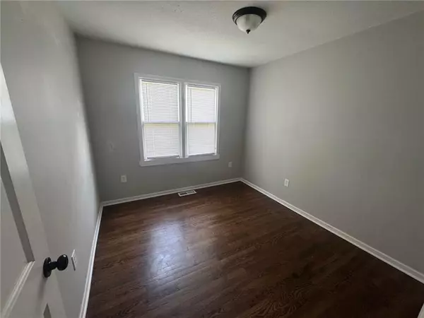 Independence, MO 64050,700 W 28th ST