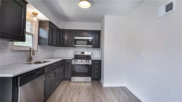 Olathe, KS 66062,16309 W 141st ST