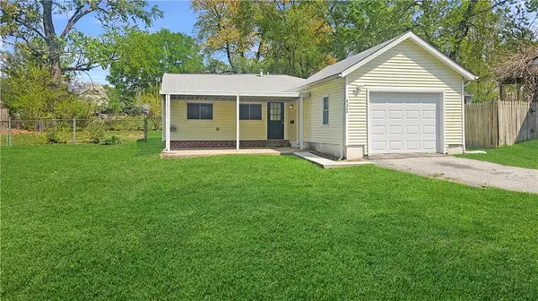 4508 46th ST, Kansas City, MO 64117