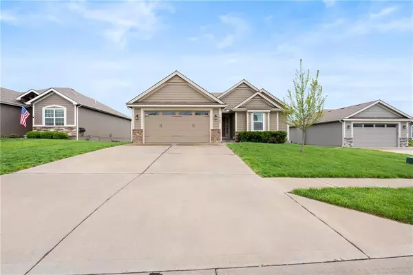 Kearney, MO 64060,1707 Sycamore RDG