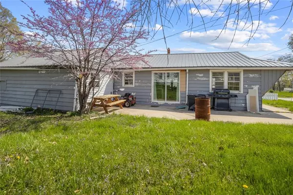 Trenton, MO 64683,701 E 7th ST