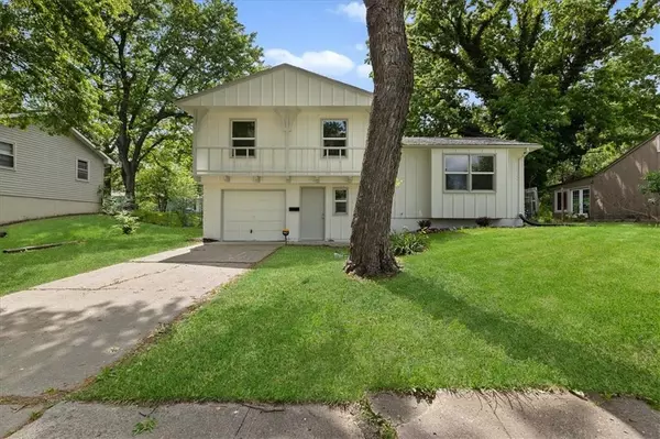 13416 Belmead AVE, Grandview, MO 64030