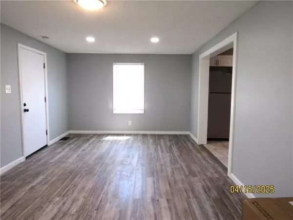 Kansas City, MO 64123,310 N Oakley AVE