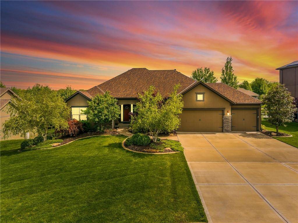 Weatherby Lake, MO 64152,10517 NW 79th PL