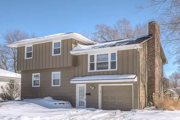 603 NE Green ST, Lee's Summit, MO 64034