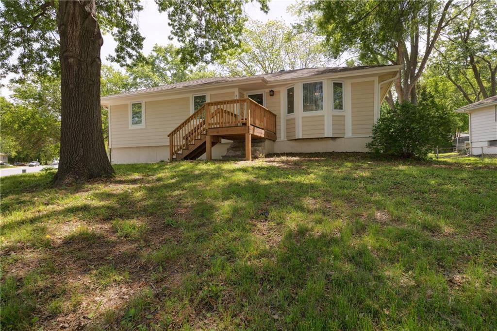 Oak Grove, MO 64075,2101 S Park ST