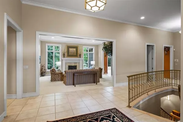 Leawood, KS 66211,2100 W 115th ST