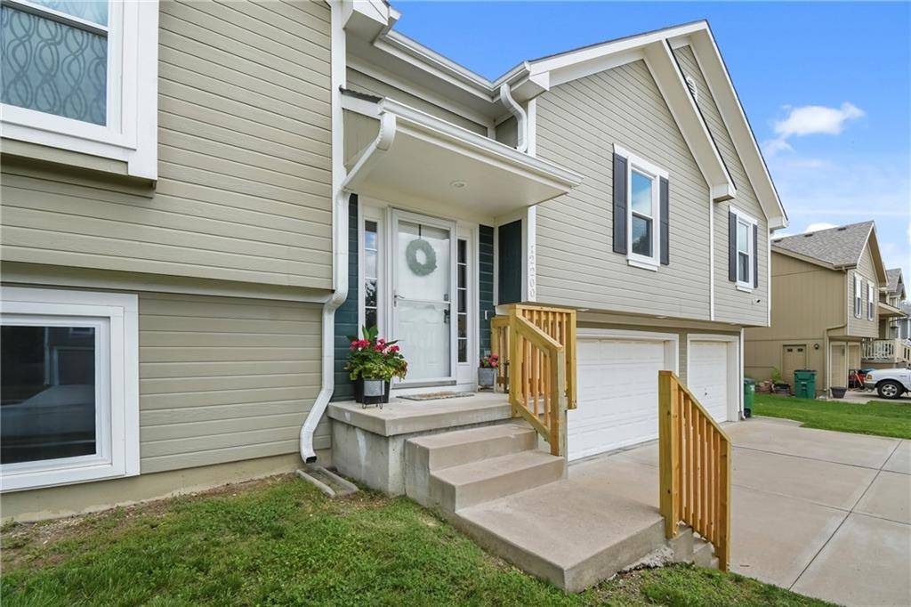 Peculiar, MO 64078,12200 E 214th TER