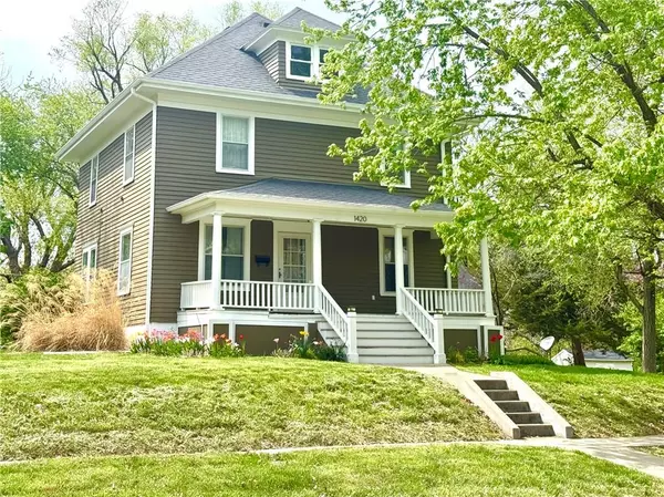 1420 N Mulberry ST, Maryville, MO 64468