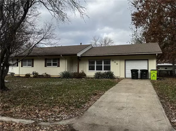 Belton, MO 64012,509 Cactus DR