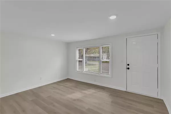 Belton, MO 64012,17116 Chula Vista DR