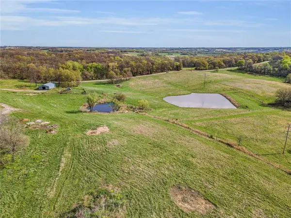 Bogard, MO 64622,19601 CR 138 RD