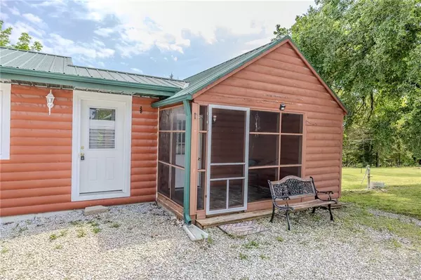 Warsaw, MO 65355,28848 Paradise DR