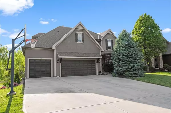 Overland Park, KS 66062,15912 Reeder ST