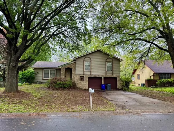 Olathe, KS 66062,1106 S Avalon LN