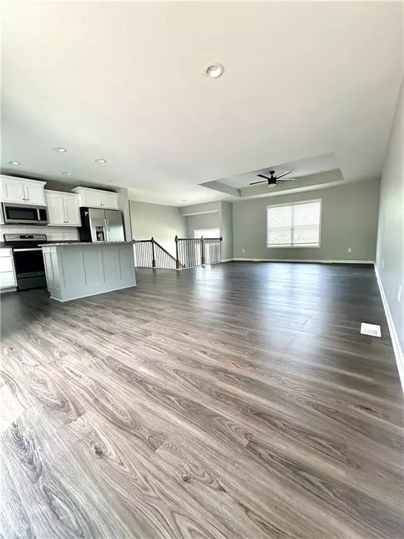 Warrensburg, MO 64093,1016 Deer Run N/A