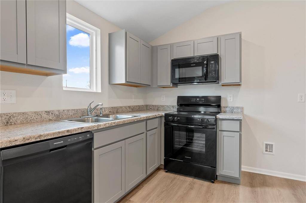 Edgerton, KS 66021,20821 Rushmore ST