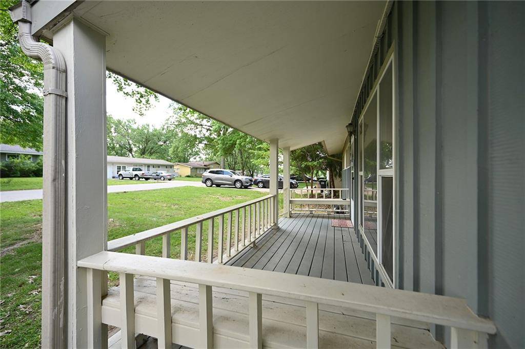 Kansas City, MO 64152,7032 N Coronado ST