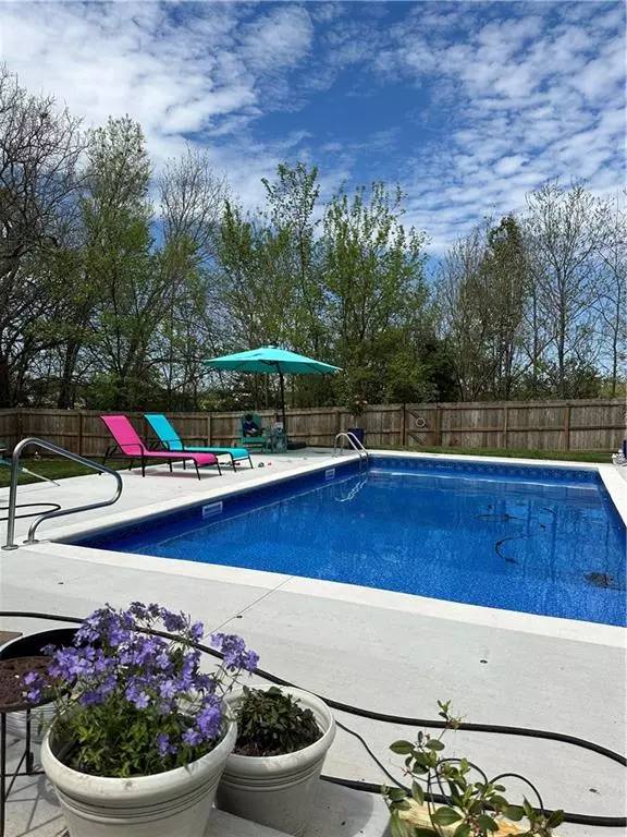 Lee's Summit, MO 64082,2020 SW HUNTBROOK TER