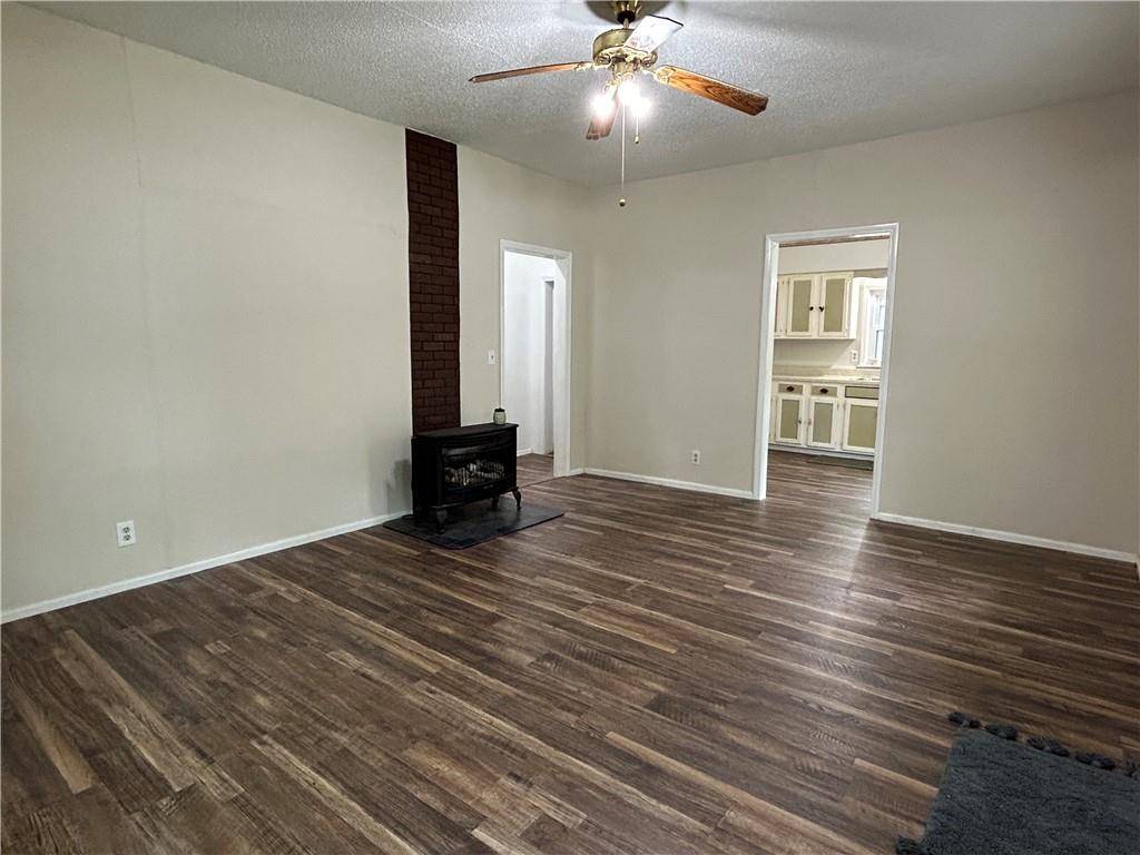 Caney, KS 67333,301 E 6th AVE