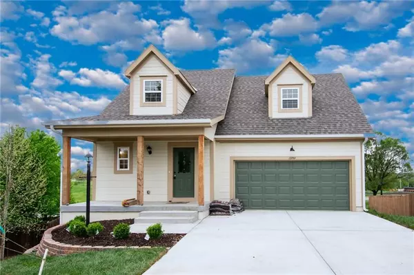 13744 Leigh DR, Bonner Springs, KS 66012