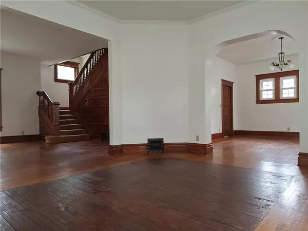 Chanute, KS 66720,216 S Highland AVE