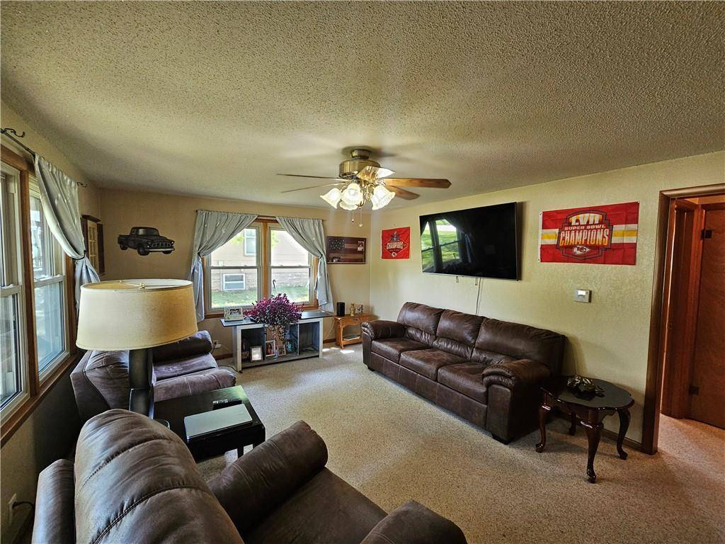 El Dorado Springs, MO 64744,1100 S Jackson ST