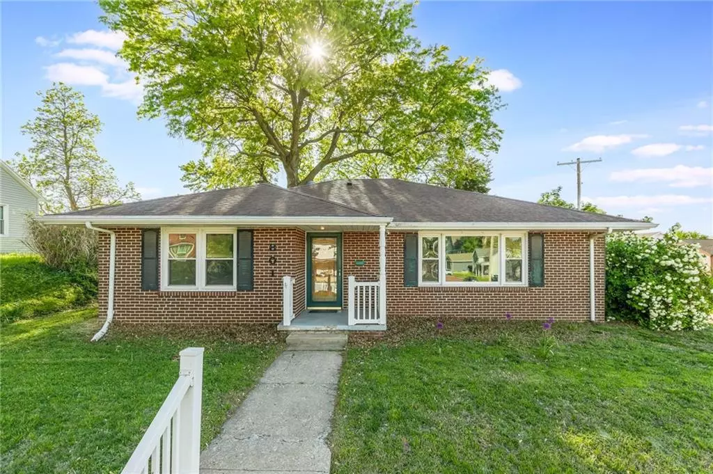 Atchison, KS 66002,801 S 5th ST