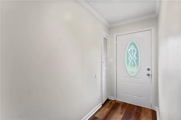 Kansas City, KS 66106,5217 Woodend AVE