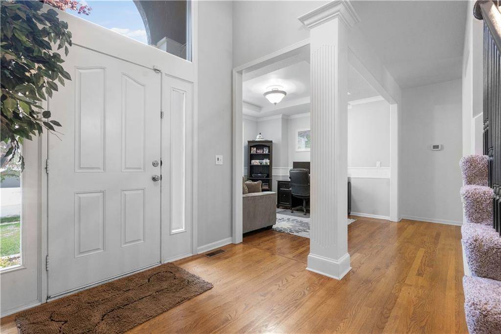Overland Park, KS 66085,15920 Birch ST