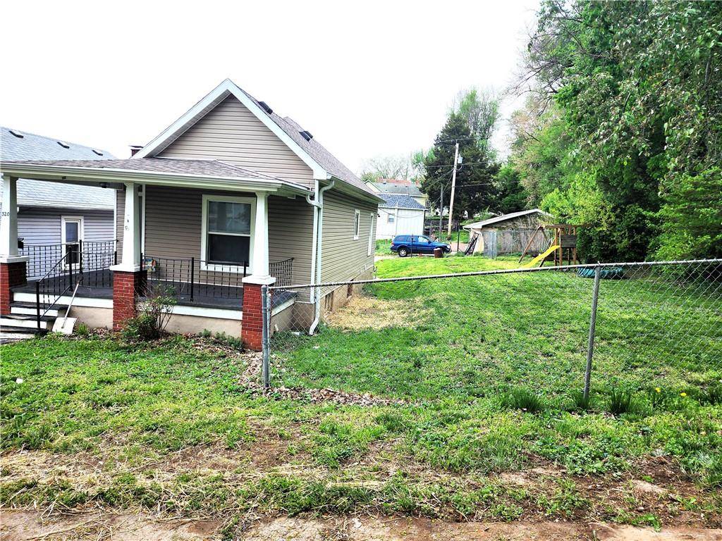 St Joseph, MO 64505,320 E Highland AVE