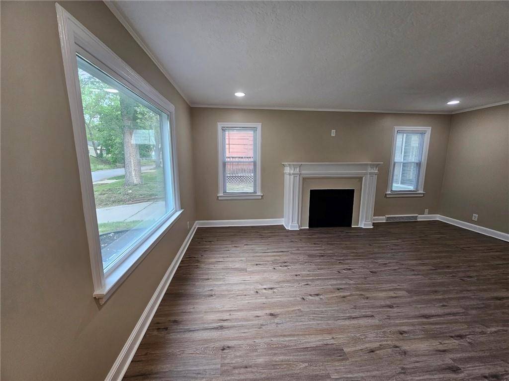 Kansas City, MO 64132,6655 Agnes AVE