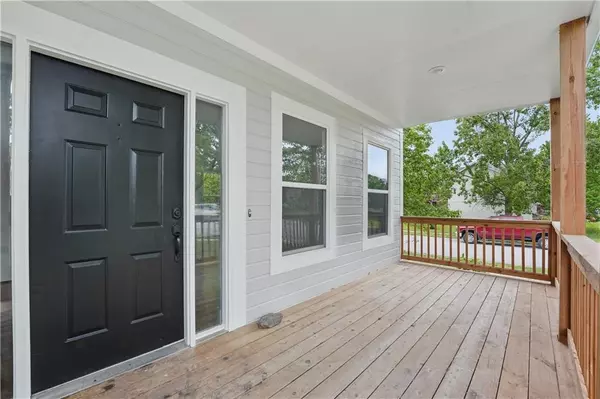 Gardner, KS 66030,730 N Cottonwood ST
