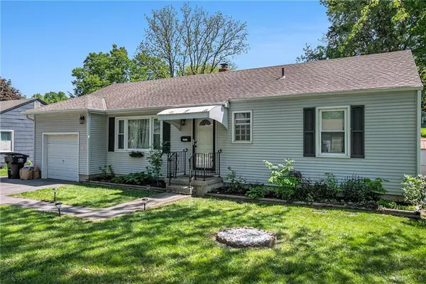 2717 S Glenwood AVE, Independence, MO 64052